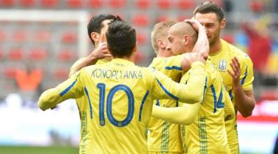 Сборная Украины поднялась в топ-30 рейтинга ФИФА