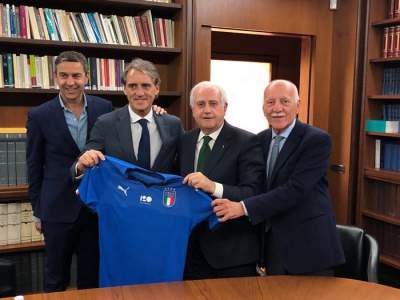 Манчини – новый главный тренер сборной Италии
