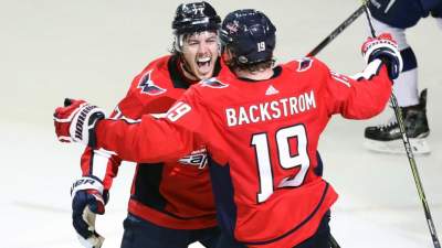 НХЛ: «Вашингтон» перевел серию с «Тампой» в седьмой матч